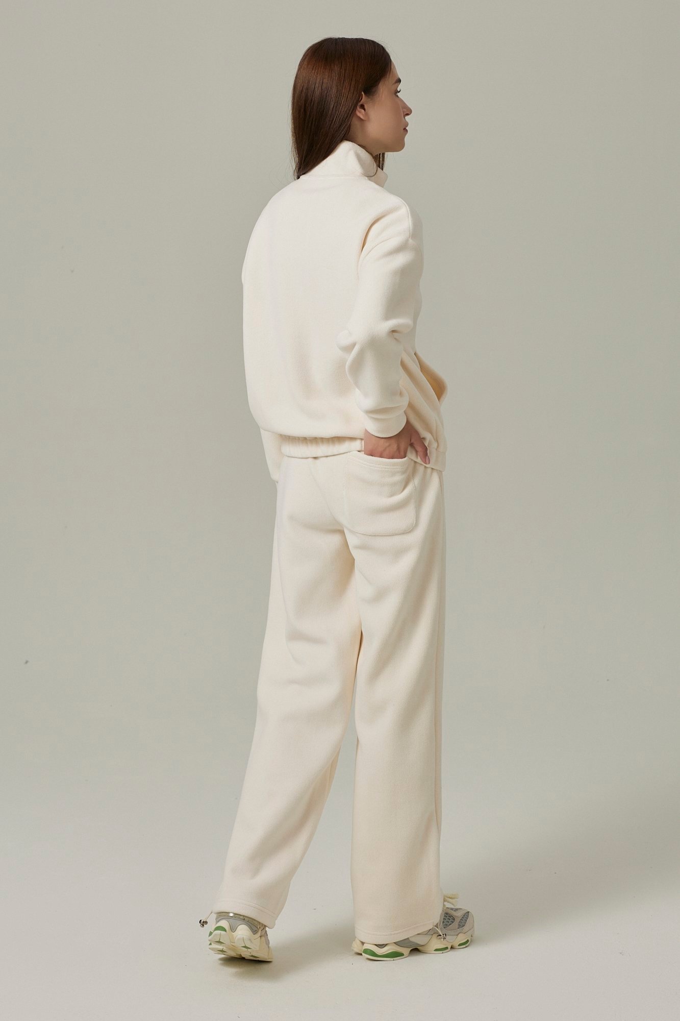 Ensemble sweat à col montant et pantalon oversized – Image 3