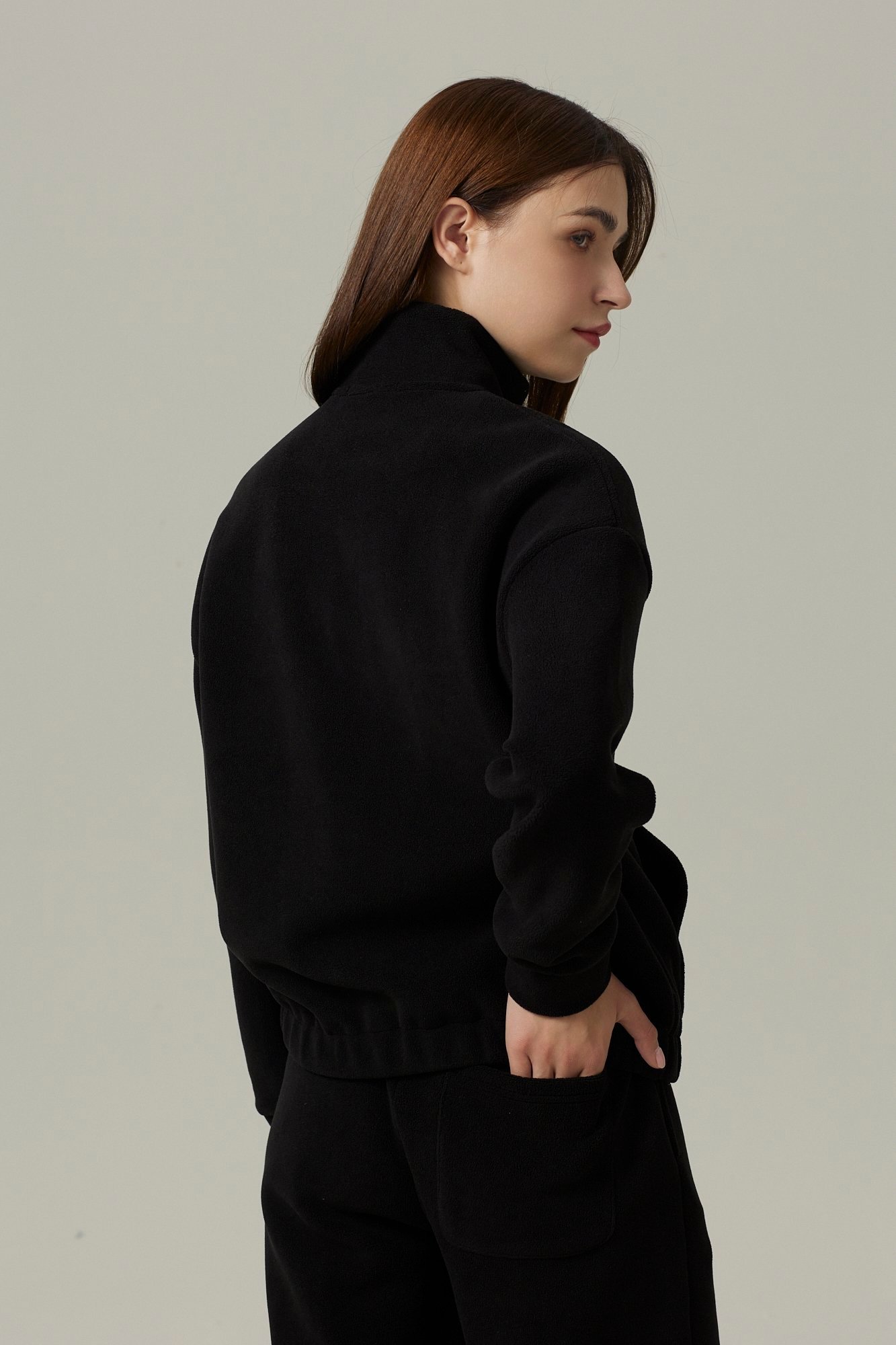 Ensemble sweat à col montant et pantalon oversized – Image 10