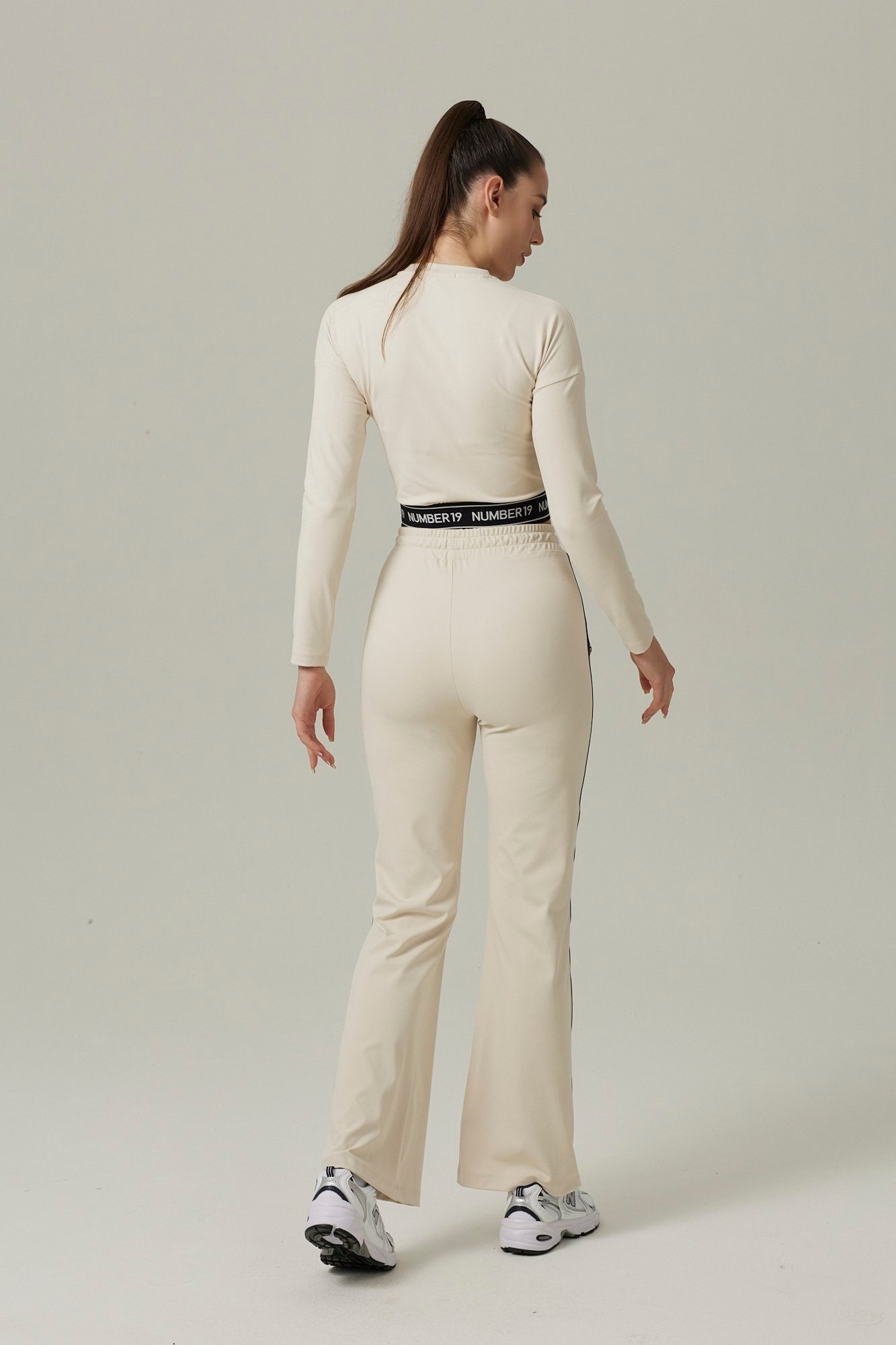 Ensemble sweat court et pantalon taille haute – Image 20