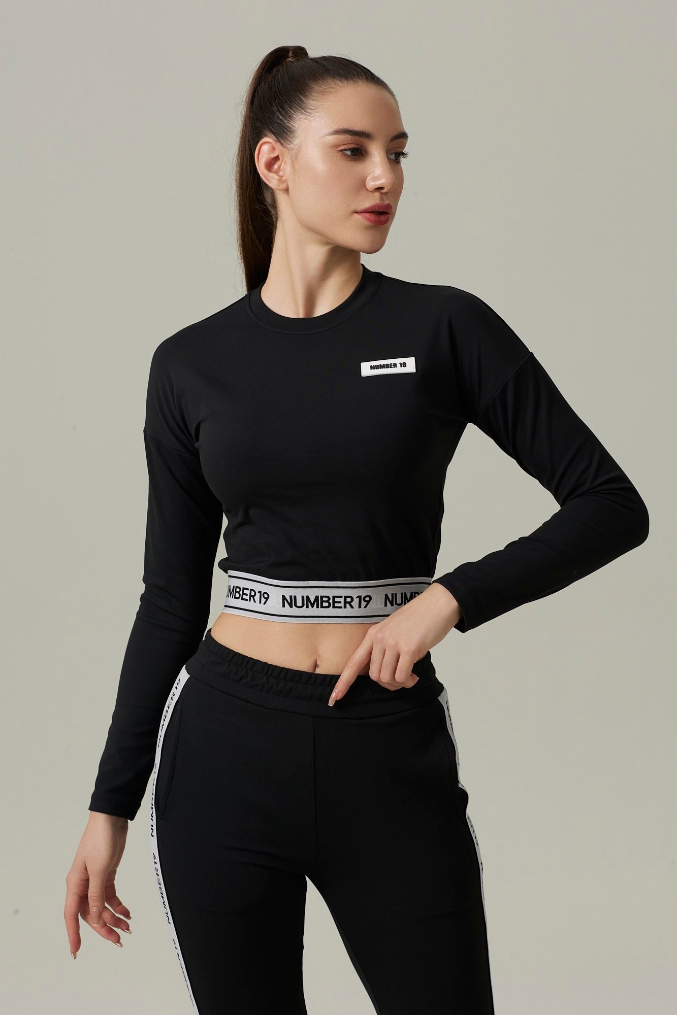 Ensemble sweat court et pantalon taille haute – Image 10