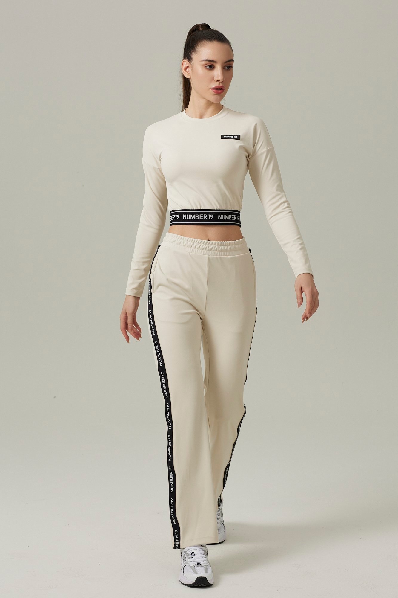 Ensemble sweat court et pantalon taille haute – Image 17