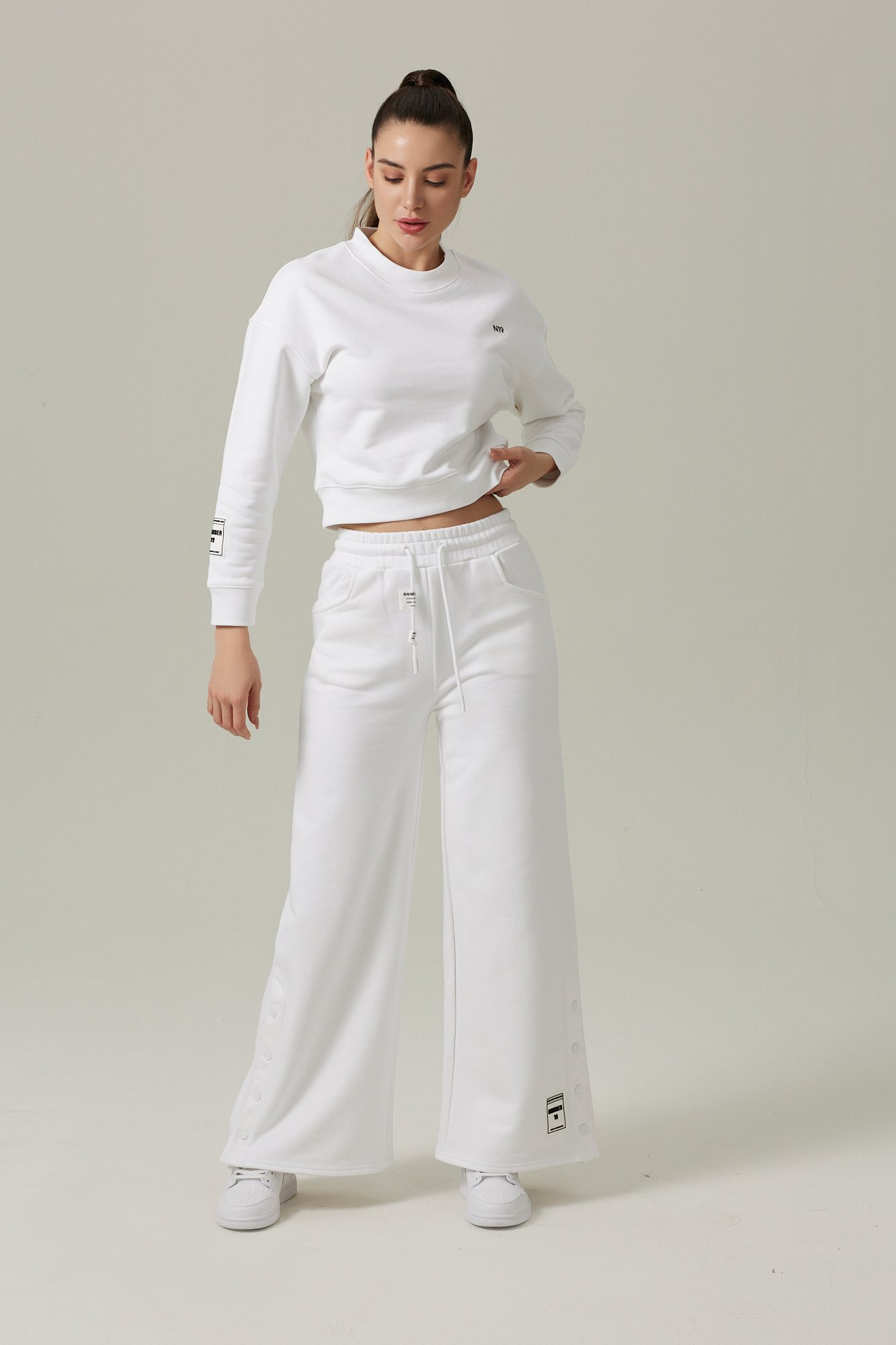 Ensemble Sweat col rond uni et Pantalon boutton – Image 4